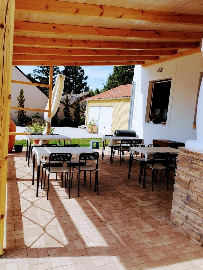 Regori Haz Hotel Balatongyorok Exterior photo
